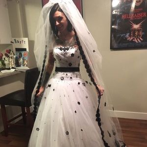 Beautiful Never worn Wedding Dress